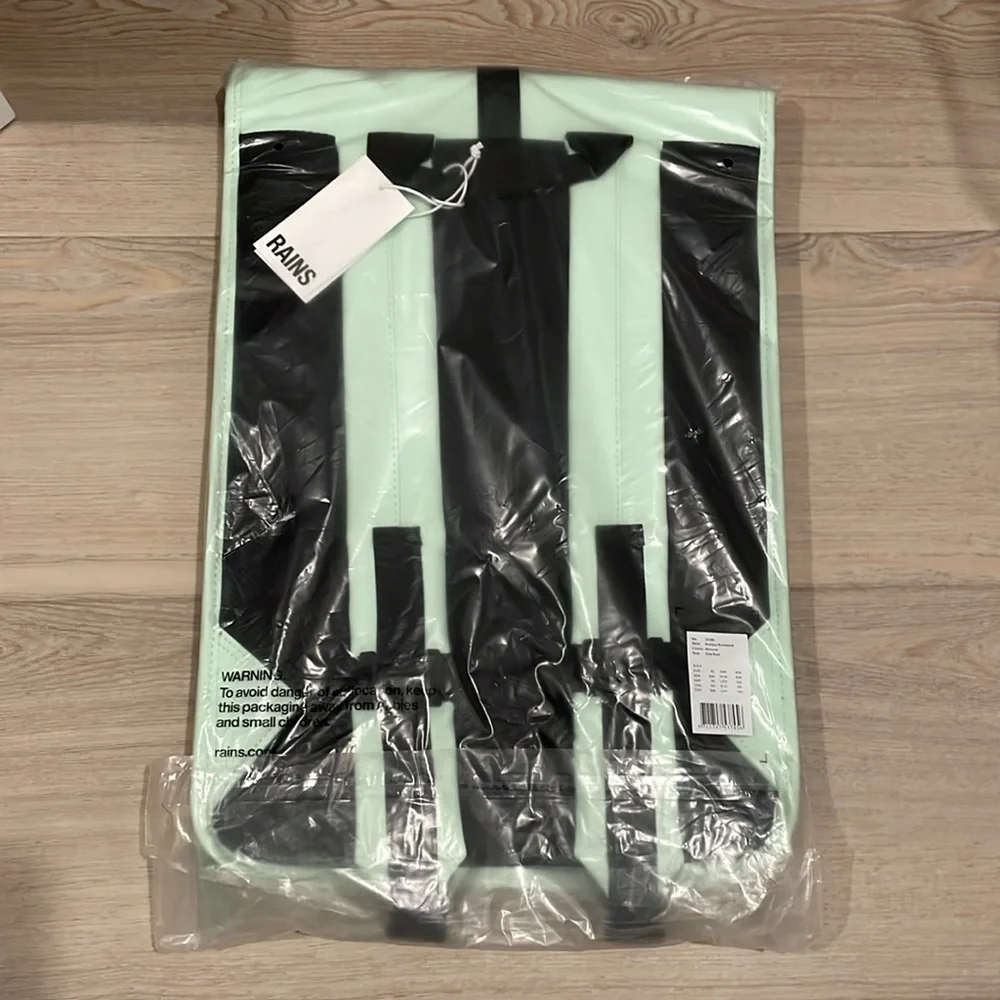NWT Rains Rolltop Rucksack Mineral Color Backpack - Picture 4 of 5